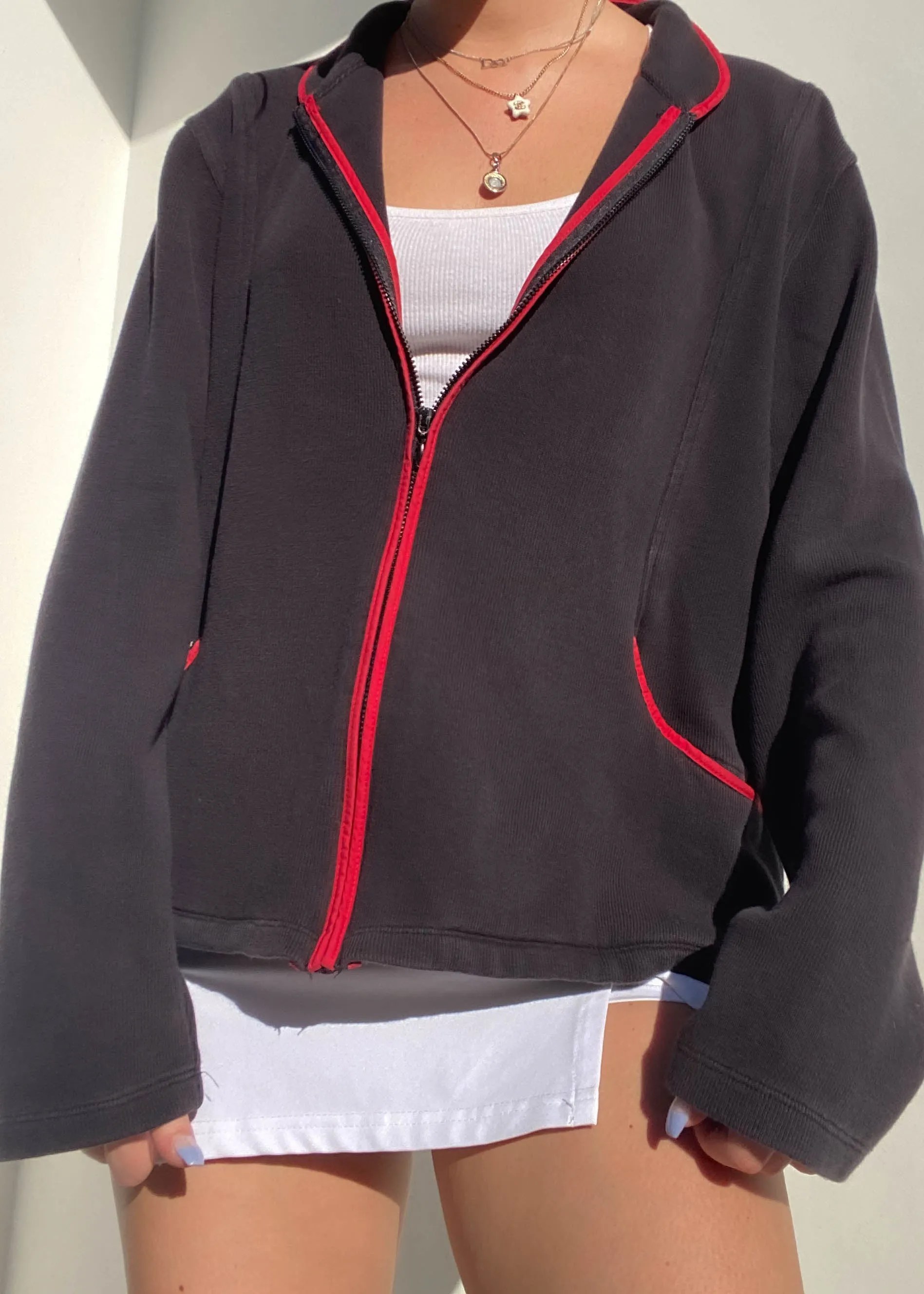 Red Line Black Zip-Up Knit (M)