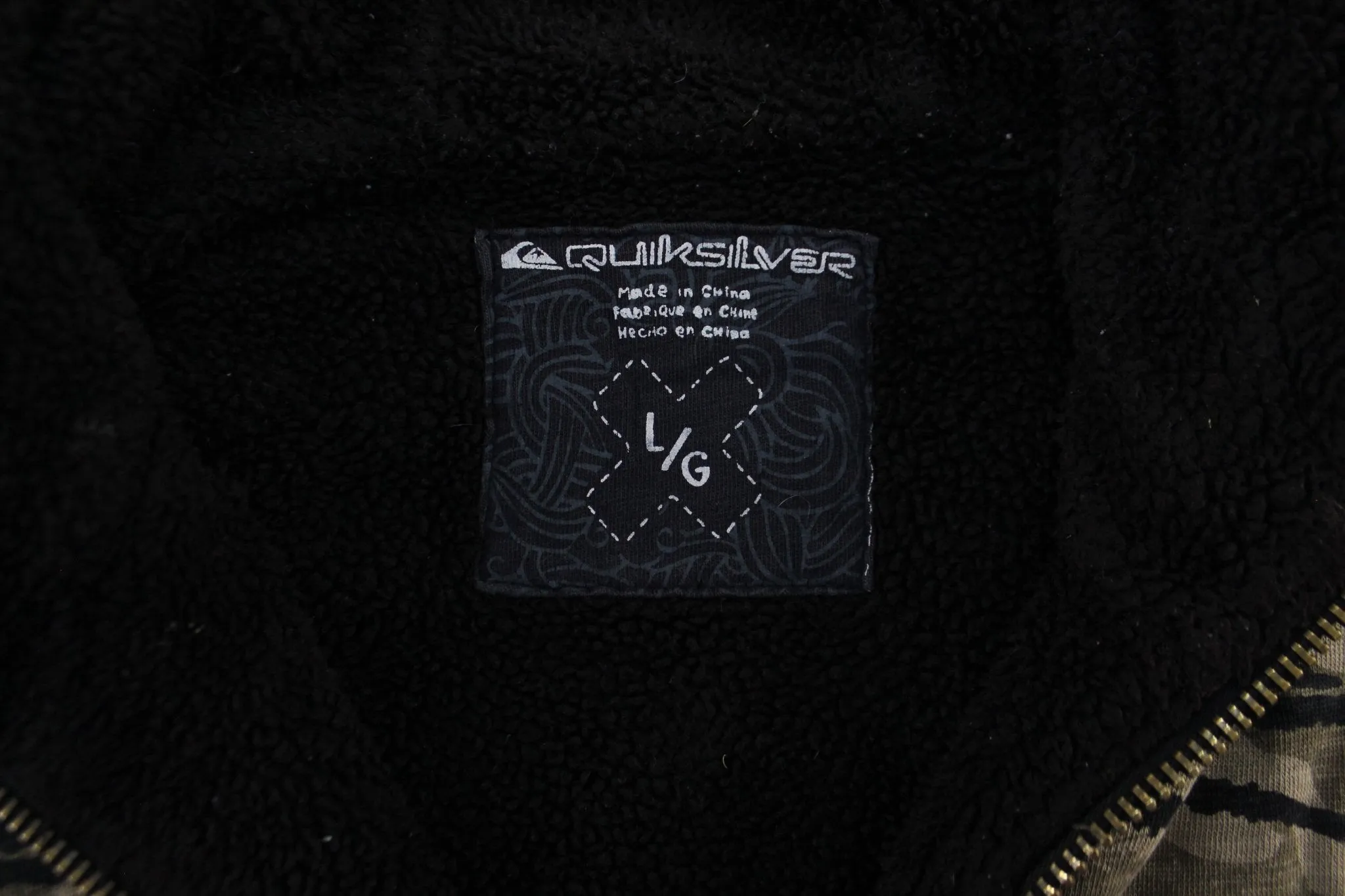 Y2K Quiksilver Embroidered Camo Zip Up Hoodie